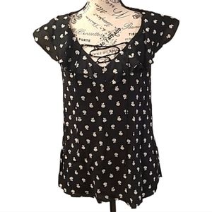 Old Navy Size Small Black and White Top